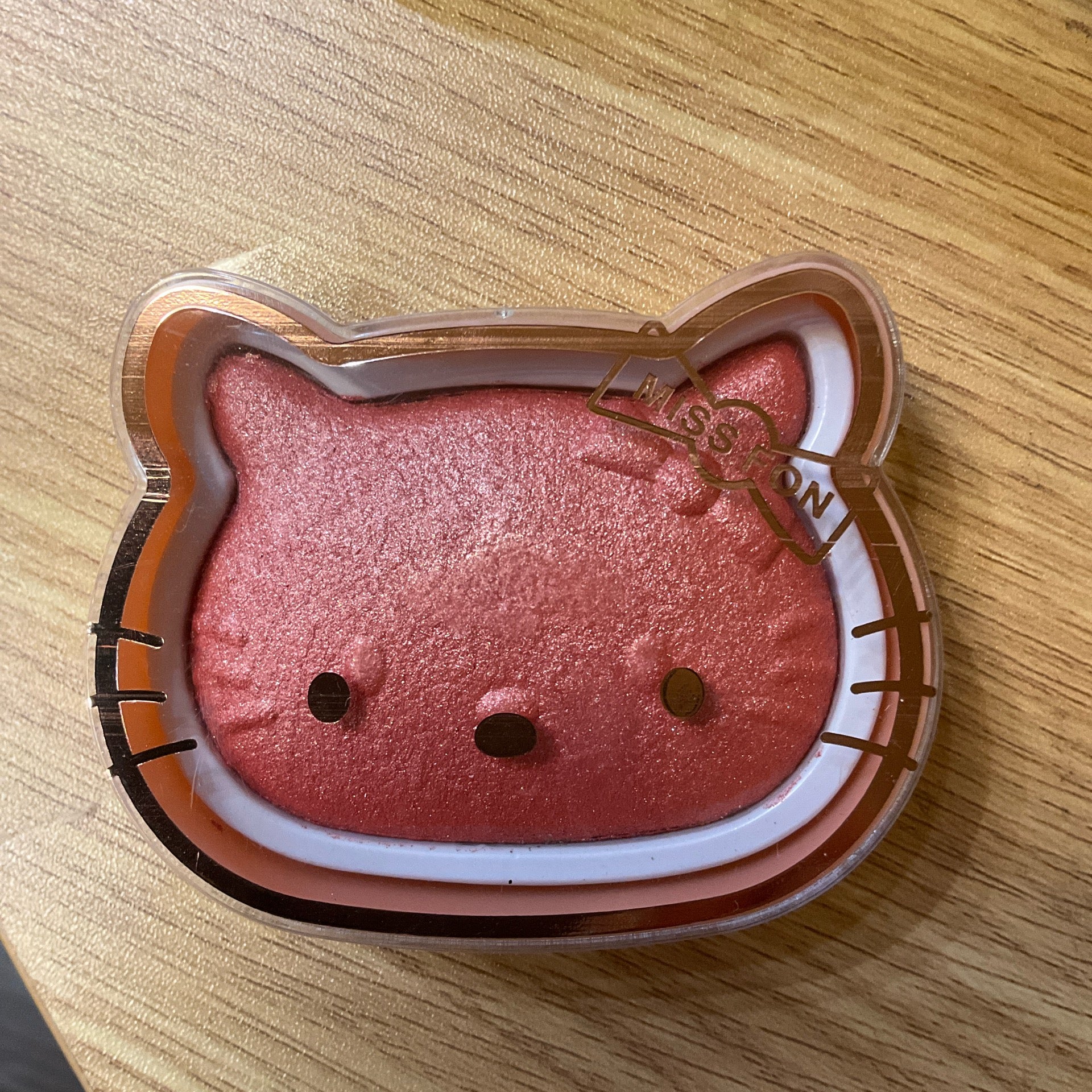 高光腮红